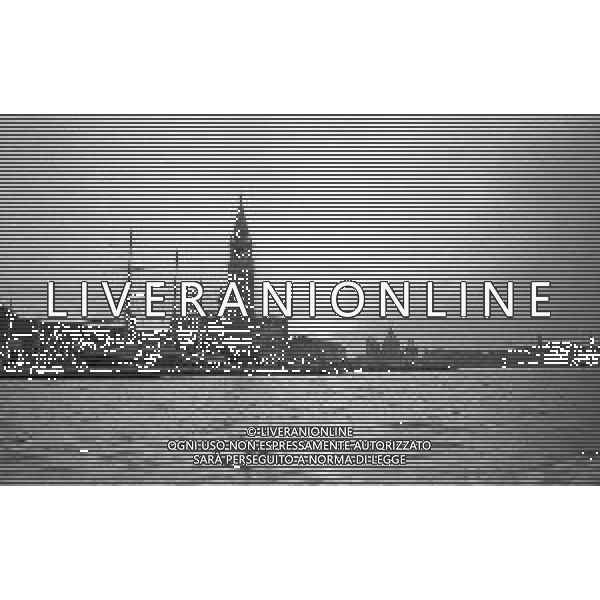 PANORAMICHE VENEZIA NELL\'ANNO 1969 NELLA FOTO PANORAMICHE VENEZIA NELL\'ANNO 1969 AG ALDO LIVERANI SAS