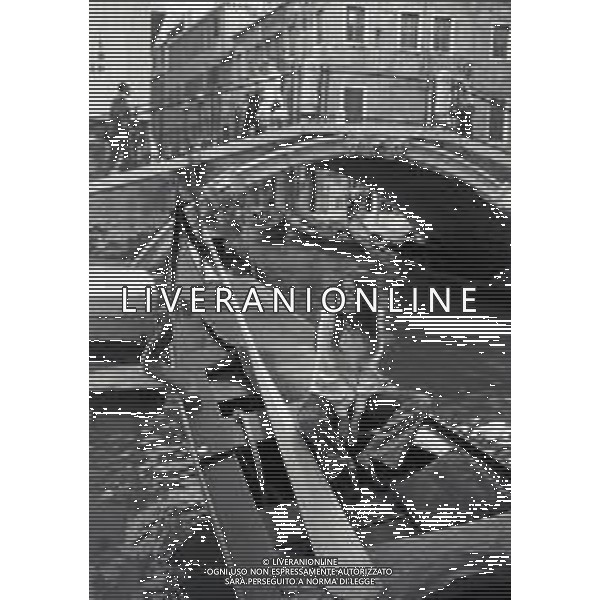 RETROSPETTIVA NADA MALANIMA CANTANTE NELLA FOTO NADA MALANIMA A VENEZIA NELL\'ANNO 1969 PER LA GONDOLA D\'ORO AG ALDO LIVERANI SAS
