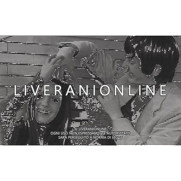 RETROSPETTIVA NADA MALANIMA CANTANTE NELLA FOTO NADA MALANIMA CON RON PSEUDONIMO DI ROSALINO CELLAMARE A ROMA NELL\'ANNO 1969 AG ALDO LIVERANI SAS