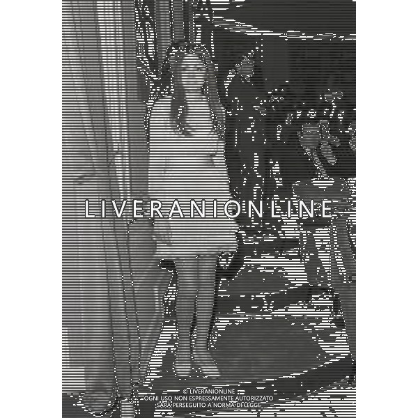 RETROSPETTIVA NADA MALANIMA CANTANTE NELLA FOTO NADA MALANIMA A SANREMO NELL\'ANNO 1970 AG ALDO LIVERANI SAS  