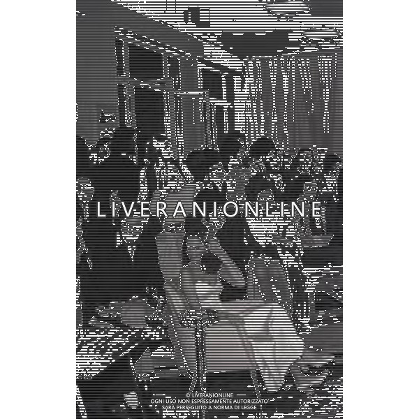 RETROSPETTIVA NADA MALANIMA CANTANTE NELLA FOTO NADA MALANIMA A SANIT VINCENT NELL\'ANNO 1972 AG ALDO LIVERANI SAS