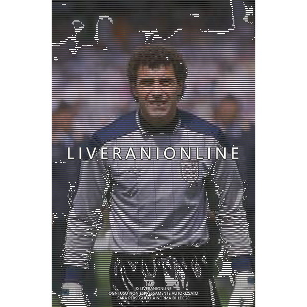 RETROSPETTIVA PETER SHILTON CALCIATORE - PORTIERE NAZIONALE INGLESE NELLA FOTO NEL 1988 ARCHIVIO AG. ALDO LIVERANI SAS
