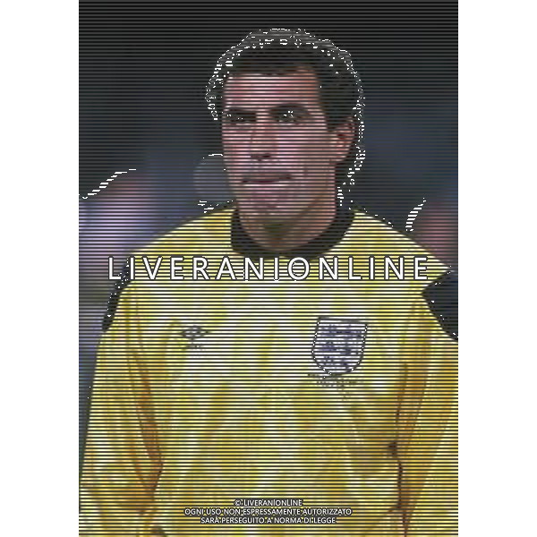RETROSPETTIVA PETER SHILTON CALCIATORE - PORTIERE NAZIONALE INGLESE NELLA FOTO NEL 1990 AI MONDIALI DI ITALIA 90 ARCHIVIO AG. ALDO LIVERANI SAS
