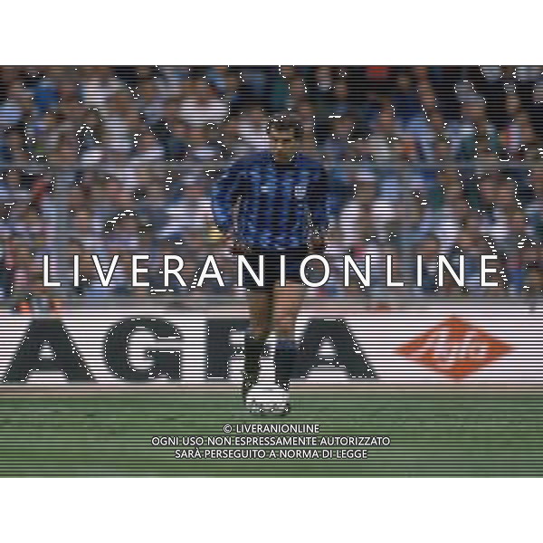 RETROSPETTIVA PETER SHILTON CALCIATORE - PORTIERE NAZIONALE INGLESE NELLA FOTO NEL 1990 ARCHIVIO AG. ALDO LIVERANI SAS