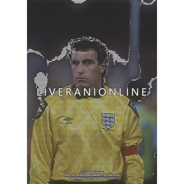 RETROSPETTIVA PETER SHILTON CALCIATORE - PORTIERE NAZIONALE INGLESE NELLA FOTO NEL 1990 AI MONDIALI DI ITALIA 90 ARCHIVIO AG. ALDO LIVERANI SAS