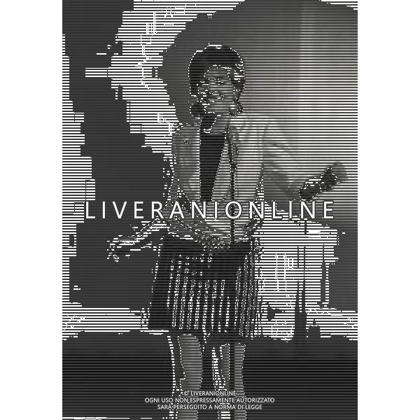 RETROSPETTIVA NADA MALANIMA CANTANTE NELLA FOTO NADA MALANIMA NELL\'ANNO 1983 AG ALDO LIVERANI SAS