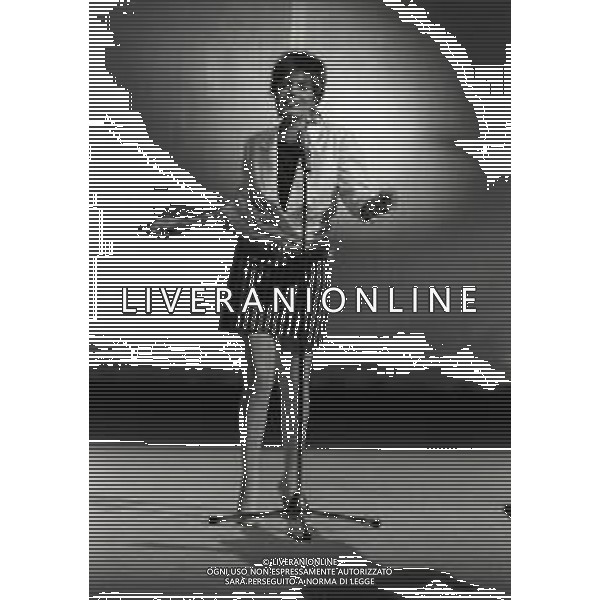 RETROSPETTIVA NADA MALANIMA CANTANTE NELLA FOTO NADA MALANIMA NELL\'ANNO 1983 AG ALDO LIVERANI SAS