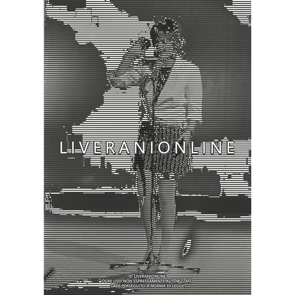 RETROSPETTIVA NADA MALANIMA CANTANTE NELLA FOTO NADA MALANIMA NELL\'ANNO 1983 AG ALDO LIVERANI SAS