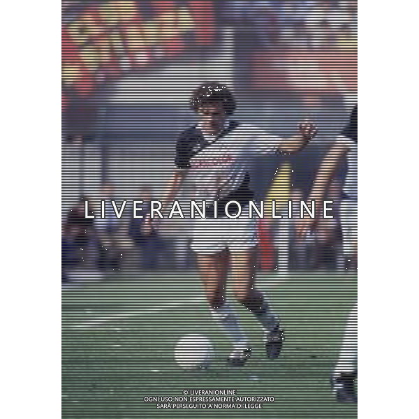 RETROSPETTIVA FEDERICO ROSSI CALCIATORE - NELLA FOTO CON LA MAGLIA DELL\'UDINESE NEL 1984-1985 ARCHIVIO AG. ALDO LIVERANI SAS