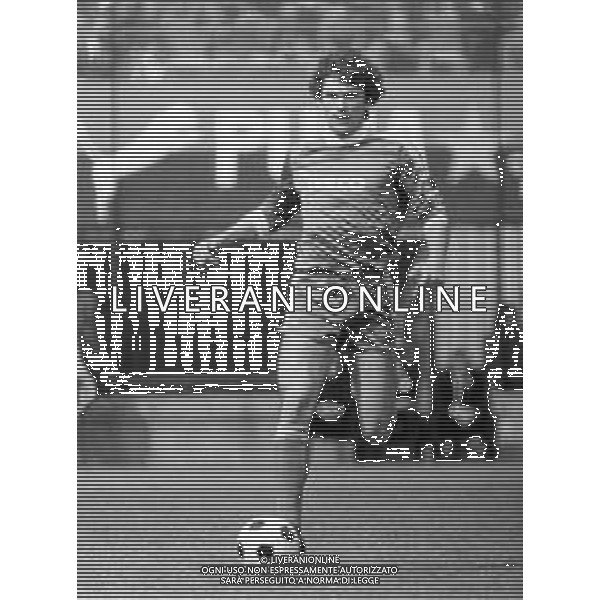 RETROSPETTIVA FEDERICO ROSSI CALCIATORE - NELLA FOTO CON LA MAGLIA DELL\'AVELLINO NEL 1981-1982 ARCHIVIO AG. ALDO LIVERANI SAS