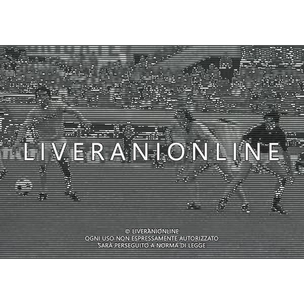 TORINO 24-04-1983 CAMPIONATO DI CALCIO SERIE A TORINO VERONA NELLA FOTO ADRIANO FEDELE DIRCEU ED HERNANDEZ AG ALDO LIVERANI SAS