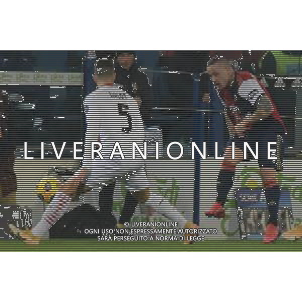 18-01-2021-CAGLIARI CALCIO-A.C. MILAN. CAMPIONATO CALCIO ITALIANO SERIE A 2020/2021. ITALIA, SARDEGNA, CAGLIARI, STADIO SARDEGNA ARENA. SALVATORE MOI/ALDO LIVERANI SAS NELLA FOTO: DIOGO DALOT MILAN, RADJA NAINGGOLAN CAGLIARI. ©SALVATORE MOI /AGENZIA ALDO LIVERANI SAS