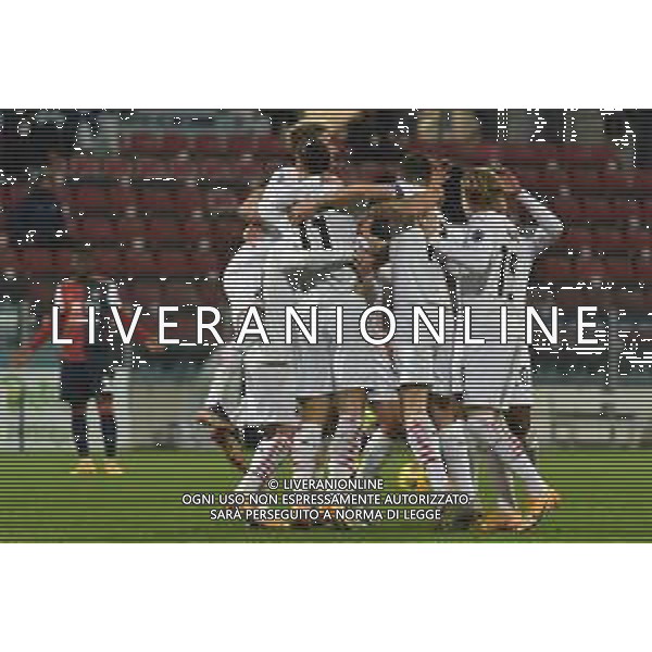 18-01-2021-CAGLIARI CALCIO-A.C. MILAN. CAMPIONATO CALCIO ITALIANO SERIE A 2020/2021. ITALIA, SARDEGNA, CAGLIARI, STADIO SARDEGNA ARENA. SALVATORE MOI/ALDO LIVERANI SAS NELLA FOTO: ESULTANZA DOPO IL GOL DI ZLATAN IBRAHIMOVIC DEL 0-2 - ABBRACCIO ©SALVATORE MOI /AGENZIA ALDO LIVERANI SAS