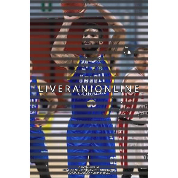 Matteo Casoni/LM - Vanoli Cremona vs A|X Armani Exchange Milano - Italian Basketball A Serie Championship 2020/2021 19 January 2021 - Palazzetto dello Sport Mario Radi, cremona, Italy Photo showing: Marcus Lee (Vanoli Cremona) at throw @LM/Matteo Casoni/ AGENZIA ALDO LIVERANI SAS