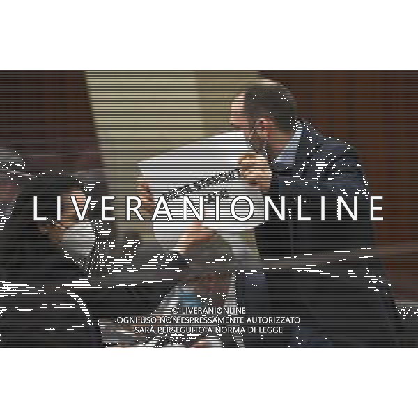 ¬© TVRG la protesta dei gruppi di opposizione Milano 19-01-2021 Seduta del consiglio regionale di Regione Lombardia foto Roberto Garavaglia/agenzia Aldo Liverani sas / AGENZIA ALDO LIVERANI SAS