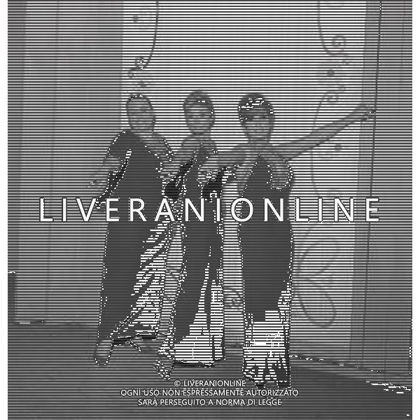 RETROSPETTIVA SANDRA MONDAINI ATTRICE NELLA FOTO SANDRA MONDAINI CON AVE NINCHI E ANTONELLA STENI NELL\'ANNO 1967 AG ALDO LIVERANI SAS 