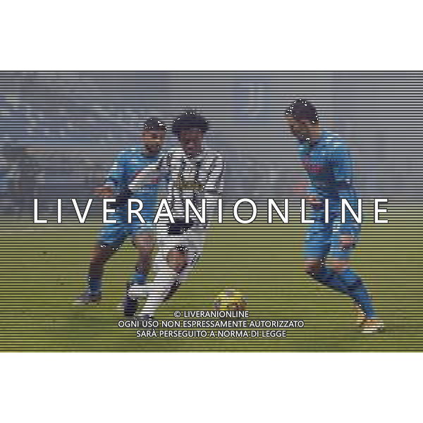 Reggio Emilia 20/01/2021 PS5 Supercoppa Italiana 2020/2021 Juventus vs Napoli - nella foto: Cuadrado Juan (Juventus f.c.) Lorenzo Insigne ©Claudio Zamagni/Agenzia Aldo Liverani during Italian\'s PS5 Super Cup 2020/2021 soccer match between JUVENTUS F.C and S.S.C.NAPOLI at Mapei Stadium in Reggio Emilia on January 20 2021 photo credit by Claudio Zamagni/Aldo Liverani Photo Agency/AGENZIA ALDO LIVERANI SAS