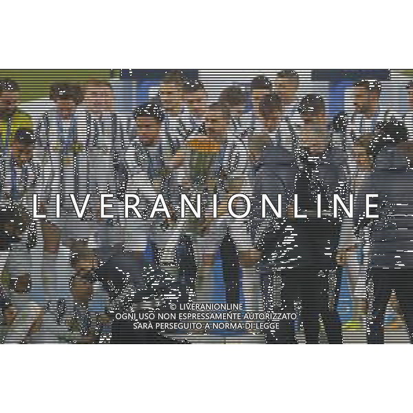 Reggio Emilia 20/01/2021 PS5 Supercoppa Italiana 2020/2021 Juventus vs Napoli - nella foto: festeggiamenti juventus per la vittoria della supercoppa - leonardo bonucci con il trofeo ©Claudio Zamagni/Agenzia Aldo Liverani during Italian\'s PS5 Super Cup 2020/2021 soccer match between JUVENTUS F.C and S.S.C.NAPOLI at Mapei Stadium in Reggio Emilia on January 20 2021 photo credit by Claudio Zamagni/Aldo Liverani Photo Agency/AGENZIA ALDO LIVERANI SAS