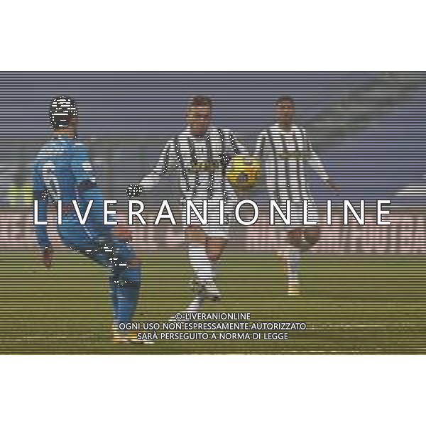 Reggio Emilia 20/01/2021 PS5 Supercoppa Italiana 2020/2021 Juventus vs Napoli - nella foto: Arthur (Juventus f.c.) Rui Mario (ssc napoli) ©Claudio Zamagni/Agenzia Aldo Liverani Arthur (Juventus f.c.) Rui Mario (ssc napoli) during Italian\'s PS5 Super Cup 2020/2021 soccer match between JUVENTUS F.C and S.S.C.NAPOLI at Mapei Stadium in Reggio Emilia on January 20 2021 photo credit by Claudio Zamagni/Aldo Liverani Photo Agency