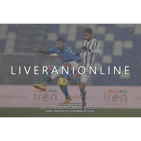 Reggio Emilia 20/01/2021 PS5 Supercoppa Italiana 2020/2021 Juventus vs Napoli - nella foto: Betancur Rodrigo (Juventus f.c.) Petagna Andrea(ssc napoli) ©Claudio Zamagni/Agenzia Aldo Liverani Betancur Rodrigo (Juventus f.c.) Petagna Andrea(ssc napoli) during Italian\'s PS5 Super Cup 2020/2021 soccer match between JUVENTUS F.C and S.S.C.NAPOLI at Mapei Stadium in Reggio Emilia on January 20 2021 photo credit by Claudio Zamagni/Aldo Liverani Photo Agency