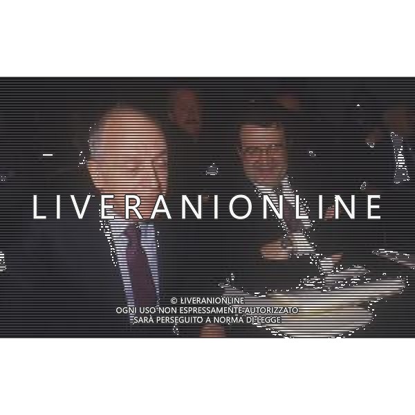 RETROSPETTIVA ANNI \'80 MARIO SCHIMBERNI ECONOMISTA NELLA FOTO NEL 1987 CON ROMANO PRODI ©ARCHIVIO AGENZIA ALDO LIVERANI SAS