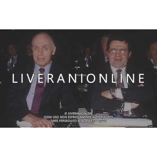RETROSPETTIVA ANNI \'80 MARIO SCHIMBERNI ECONOMISTA NELLA FOTO NEL 1987 CON ROMANO PRODI ©ARCHIVIO AGENZIA ALDO LIVERANI SAS