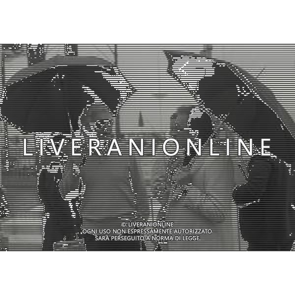 RETROSPETTIVA UGO TOGNAZZI ATTORE NELLA FOTO UGO TOGNAZZI CON DINO RISI A CANNES NELL\'ANNO 1977 AG ALDO LIVERANI SAS