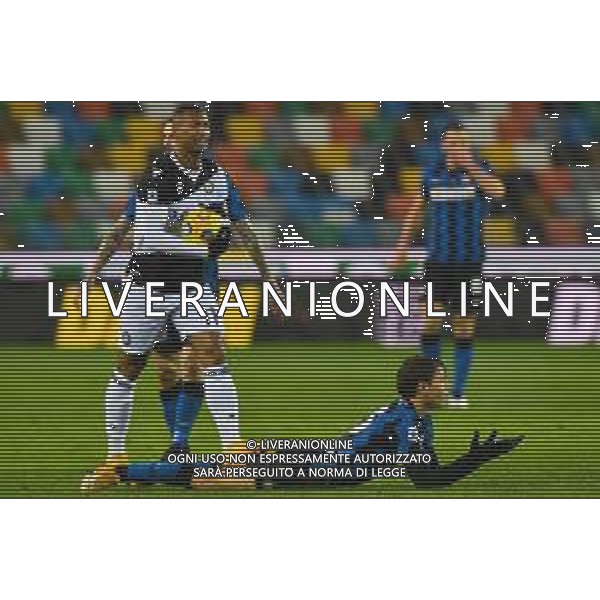 Franco Debernardi/LM - Udinese Calcio vs FC Internazionale - Italian football Serie A match 2020/2021 23 January 2021 - Friuli - Dacia Arena stadium, udine, Italy Photo showing: Nicol‚àö‚â§ Barella of Interi is down with Souza Walae of Udinese @LM/Franco Debernardi /AGENZIA ALDO LIVERANI SAS