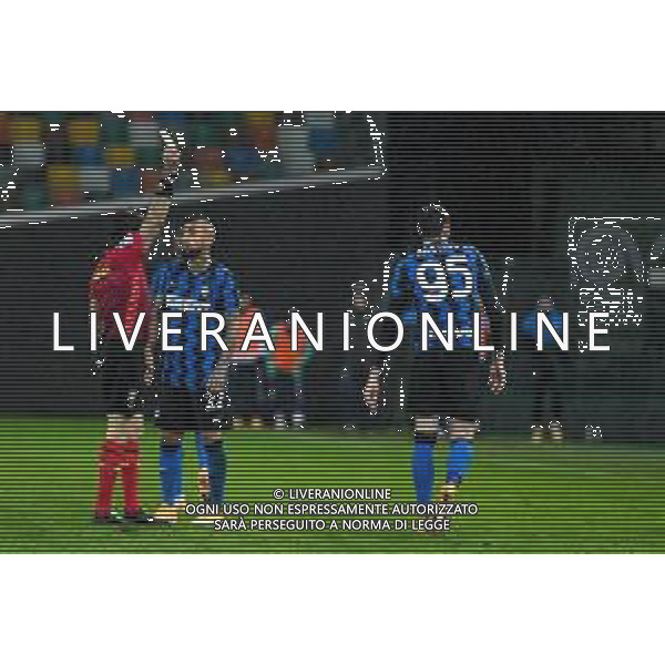 Ettore Griffoni/LM - Udinese Calcio vs FC Internazionale - Italian football Serie A match 2020/2021 23 January 2021 - Friuli - Dacia Arena stadium, udine, Italy Photo showing: Alessandro Bastoni of Internazionale cautioned by the referee of the match Fabio Maresca after the foul on Rodrigo De Paul of Udinese @LM/Ettore Griffoni/AGENZIA ALDO LIVERANI SAS