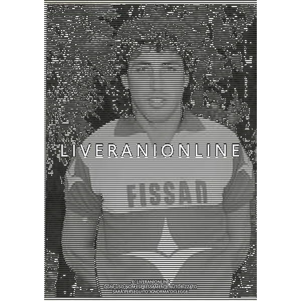 RETROSPETTIVA FRANCO DE FALCO CALCIATORE NELLA FOTO FRANCO DE FALCO CON LA MAGLIA DELLA TRIESTINA AG ALDO LIVERANI SAS