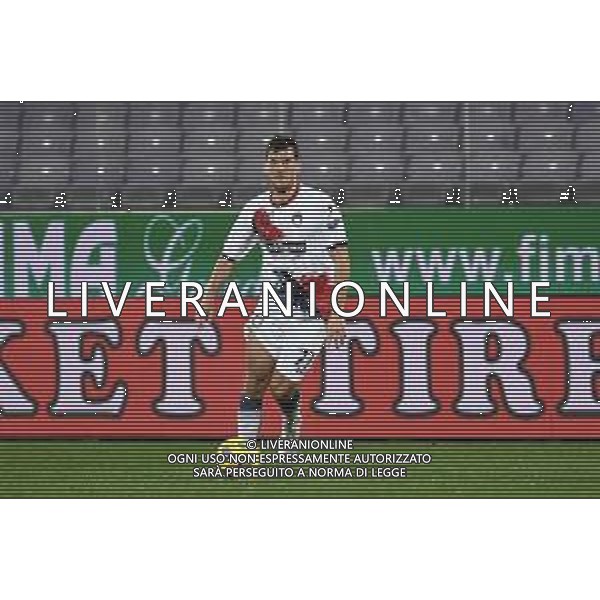 Matteo Papini/LM - ACF Fiorentina vs FC Crotone - Italian football Serie A match 2020/2021 23 January 2021 - Artemio Franchi stadium, florence, Italy Photo showing: Milos Vulic of FC Crotone in action @LM/Matteo Papini/AGENZIA ALDO LIVERANI SAS