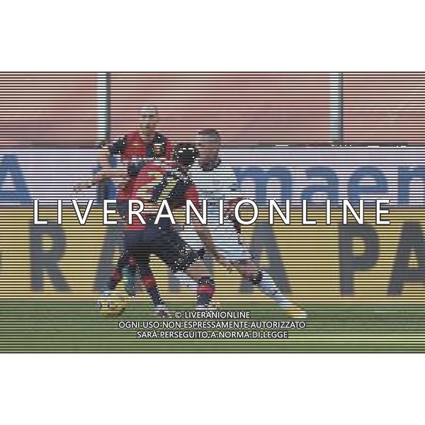 Danilo Vigo/LM - Genoa CFC vs Cagliari Calcio - Italian football Serie A match 2020/2021 24 January 2021 - Luigi Ferraris stadium, Genova, Italy Photo showing: Ivan Radovanovic (Genoa), Radja Nainggolan (Cagliari) @LM/Danilo Vigo/AGENZIA ALDO LIVERANI SAS