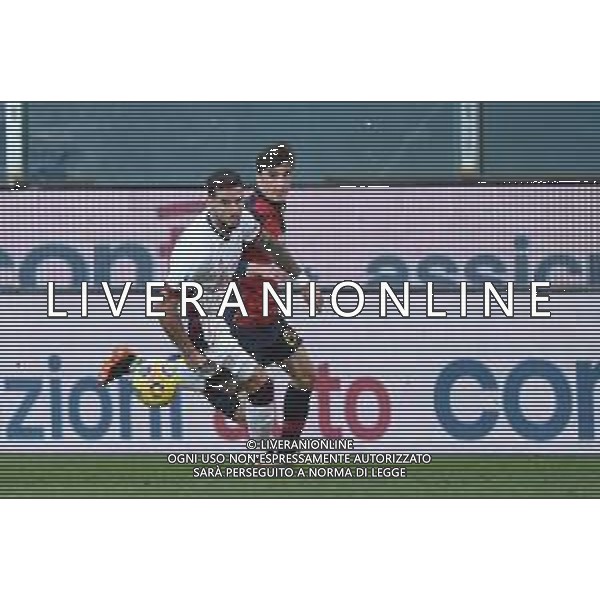 Danilo Vigo/LM - Genoa CFC vs Cagliari Calcio - Italian football Serie A match 2020/2021 24 January 2021 - Luigi Ferraris stadium, Genova, Italy Photo showing: Luca Ceppitelli (Cagliari), Eldor Shomurodov (Genoa) @LM/Danilo Vigo/AGENZIA ALDO LIVERANI SAS