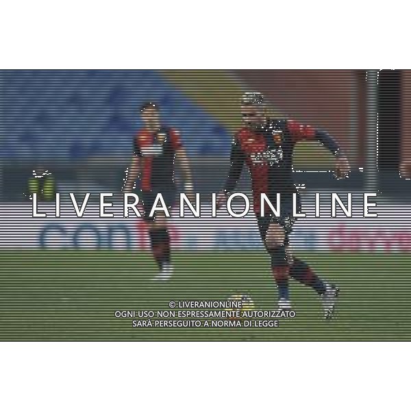 Danilo Vigo/LM - Genoa CFC vs Cagliari Calcio - Italian football Serie A match 2020/2021 24 January 2021 - Luigi Ferraris stadium, Genova, Italy Photo showing: Valon Behrami (Genoa) @LM/Danilo Vigo/AGENZIA ALDO LIVERANI SAS