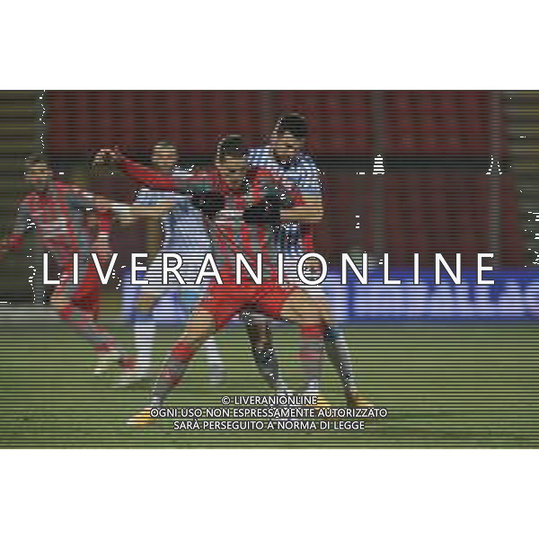 Massimiliano Carnabuci/LM - US Cremonese vs SPAL - Italian Football Championship League BKT 2020/2021 24 January 2021 - Giovanni Zini stadium, cremona, Italy Photo showing: Zan Celar (Cremonese) defends the ball @LM/Massimiliano Carnabuci/AGENZIA ALDO LIVERANI SAS
