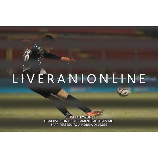 Massimiliano Carnabuci/LM - US Cremonese vs SPAL - Italian Football Championship League BKT 2020/2021 24 January 2021 - Giovanni Zini stadium, cremona, Italy Photo showing: Marco Carnesecchi (Cremonese) with the goal kick @LM/Massimiliano Carnabuci/AGENZIA ALDO LIVERANI SAS