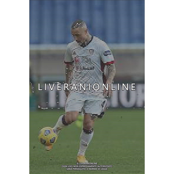 Danilo Vigo/LM - Genoa CFC vs Cagliari Calcio - Italian football Serie A match 2020/2021 24 January 2021 - Luigi Ferraris stadium, Genova, Italy Photo showing: Radja Nainggolan (Cagliari) @LM/Danilo Vigo/AGENZIA ALDO LIVERANI SAS