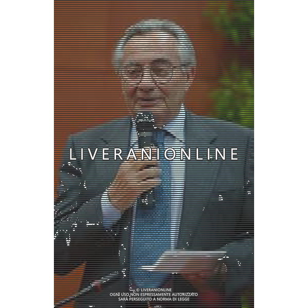 MILANO 20/5/2003 CORRIERE DELLA SERA SALA MONTANELLI VIA SOLFERINO, 26 PRESENTAZIONE DEL LIBRO DI GIAMPIERO BONIPERERTI: "UNA VITA A TESTA ALTA" NELLA FOTO CANDIDO CANNAVO\' FOTO MARIO ROMANO/AG. ALDO LIVERANI