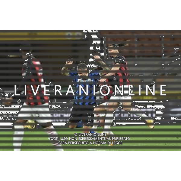 il fallo di Zlatan Ibrahimovic (Milan) su Aleksandar Kolarov (Inter) che gli e\' costata la seconda ammonizione e l\'espulsione Inter vs Milan Coppa Italia - quarti di finale Milano 26-01-2021 Stadio Giuseppe Meazza - San Siro foto Roberto Garavaglia/ag. Aldo Liverani sas /AGENZIA ALDO LIVERANI SAS