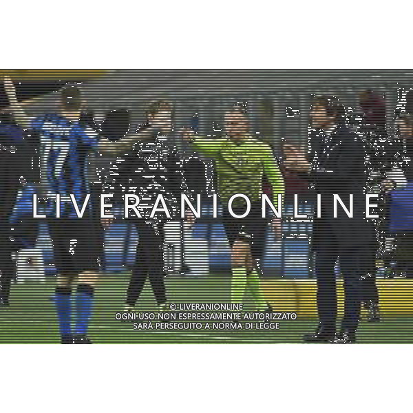 l\'arbitro Paolo Valeri assegna il rigore all\'Inter dopo aver rivisto l\'azione al VAR Inter vs Milan Coppa Italia - quarti di finale Milano 26-01-2021 Stadio Giuseppe Meazza - San Siro foto Roberto Garavaglia/ag. Aldo Liverani sas /AGENZIA ALDO LIVERANI SAS
