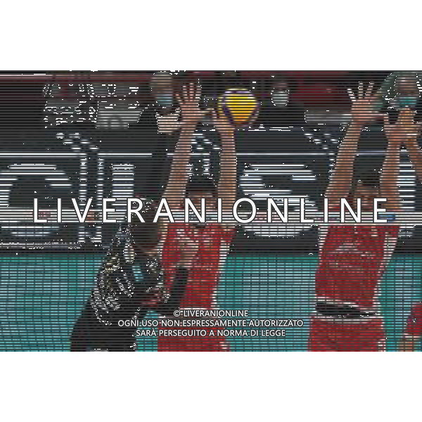 Loris Cerquiglini/LM - Sir Safety Conad Perugia vs Consar Ravenna - Italian Volleyball Men Cup 2020/2021 27 January 2021 - PalaEvangelisti, perugia, Italy Photo showing: oleh plotnytskyi (n.17 bitter sticker sir safety conad perugia) spike consar ravenna block @LM/Loris Cerquiglini/AGENZIA ALDO LIVERANI SAS