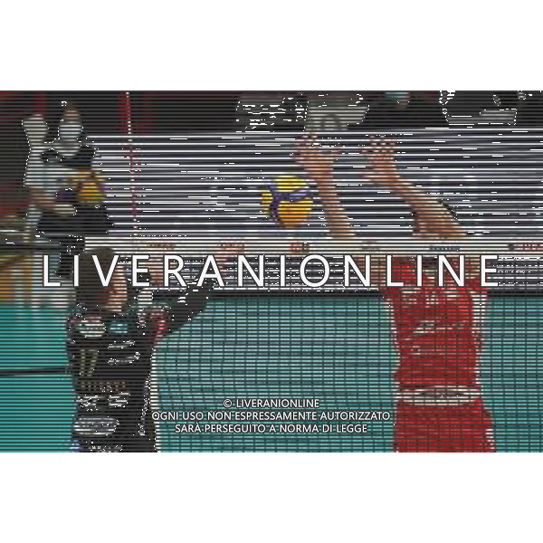 Loris Cerquiglini/LM - Sir Safety Conad Perugia vs Consar Ravenna - Italian Volleyball Men Cup 2020/2021 27 January 2021 - PalaEvangelisti, perugia, Italy Photo showing: oleh plotnytskyi (n.17 bitter sticker sir safety conad perugia) vs pinali giulio (n.14 contar ravenna) @LM/Loris Cerquiglini/AGENZIA ALDO LIVERANI SAS