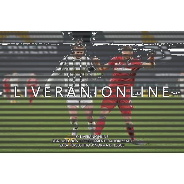 ©Falzone/Agenzia Aldo Liverani Torino 27.01.2021 Stadio Allianz Stadium Juventus vs Spal Quarti di Finale Coppa Italia 2020-2021 Nella foto : FALLO DI RIGORE DI FRANCESCO VICARI SU ADRIEN RABIOT ©Falzone/AGENZIA ALDO LIVERANI SAS