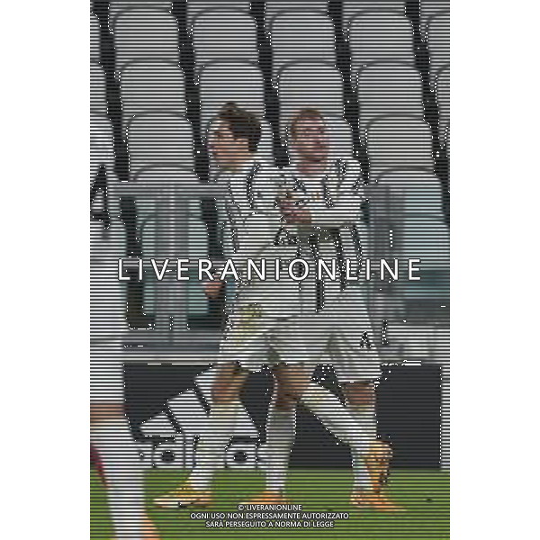 ©Falzone/Agenzia Aldo Liverani Torino 27.01.2021 Stadio Allianz Stadium Juventus vs Spal Quarti di Finale Coppa Italia 2020-2021 Nella foto : ESULTANZA GOL DI FEDERICO CHIESA CON KULUSEVSKI ©Falzone/AGENZIA ALDO LIVERANI SAS