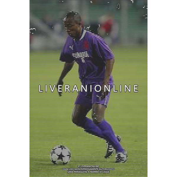 FLORENTIA VIOLA CAMPIONATO CALCIO SERIE C 2003 nella foto BISMARK EKYE AGENZIA ALDO LIVERANI SAS