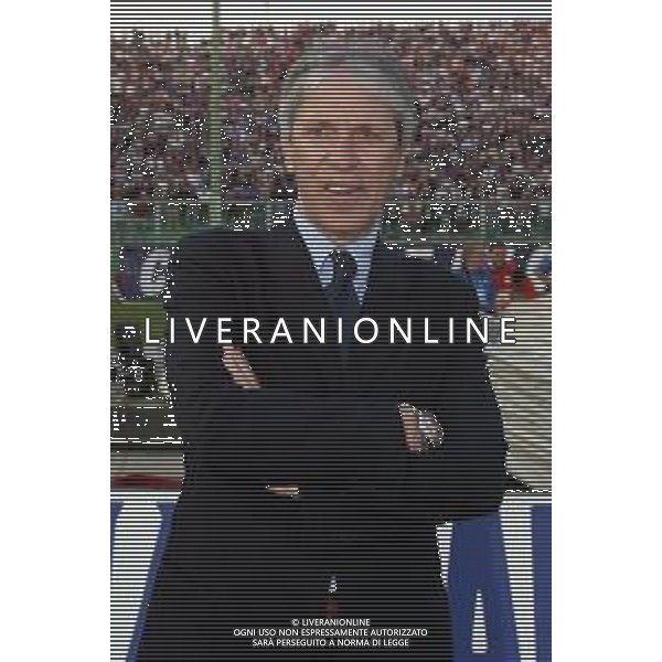 FLORENTIA VIOLA CAMPIONATO CALCIO SERIE C 2003 nella foto ORESTE CINQUINI DIRETTORE SPORTIVO AGENZIA ALDO LIVERANI SAS