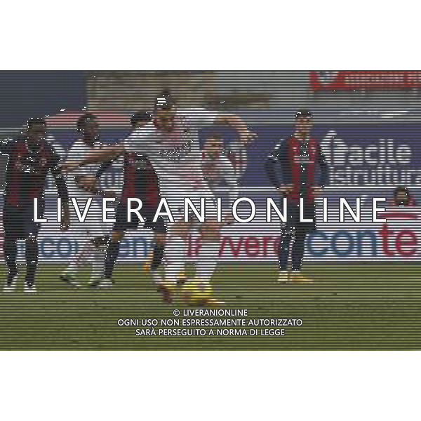 Bologna - Milan Campionato di Calcio Serie A TIM 30/01/2021 nella foto: Zlatan Ibrahimovic Zlatan(a.c. Milan) sbaglia il rigore ©Claudio Zamagni/Agenzia Aldo Liverani during Italian Serie A soccer match between BOLOGNA F.C. and A.C.MILAN at Renato Dall\'Ara Stadium on January 30 2021 photo credit by Claudio Zamagni/Aldo Liverani Photo Agency/ AGENZIA ALDO LIVERANI SAS
