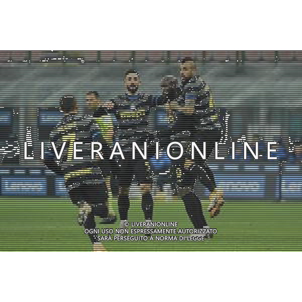 esultanza Inter dopo il gol del 4 a 0 Romelu Lukaku con arturo vidal e roberto gagliardini Inter vs Benevento Campionato Serie A TIM - 20a giornata Milano 30-01-2021 Stadio Giuseppe Meazza - San Siro foto Roberto Garavaglia/ag. Aldo Liverani sas /AGENZIA ALDO LIVERANI SAS