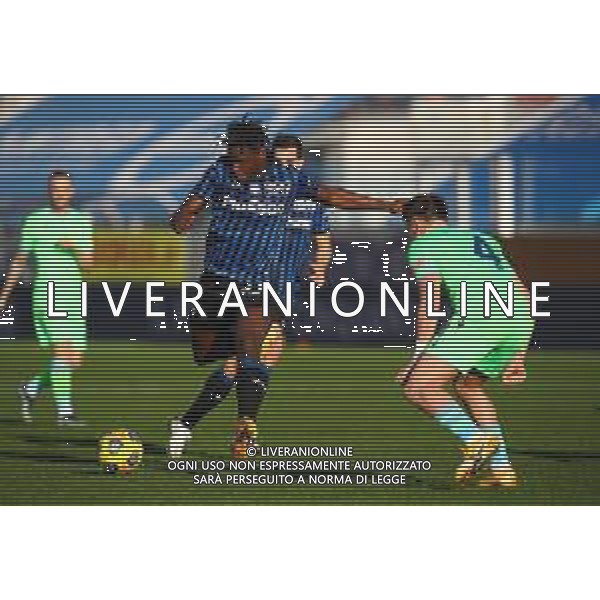 Atalanta-Lazio Campionato di Calcio serie A TIM 2020/2021 20a giornata Bergamo, 31 Gennaio 2021 Nella foto: Duvan Zapata e Patricio Gabarron Gil Ph. Soli - Ag. Aldo Liverani/ AGENZIA ALDO LIVERANI SAS