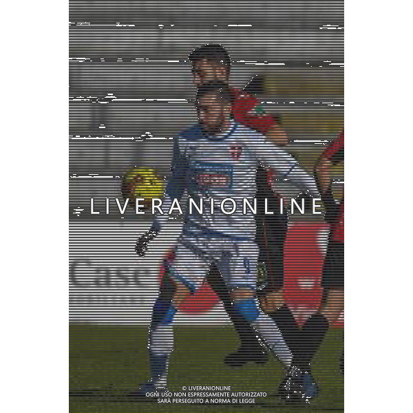 Fabio Fagiolini/LM - Lucchese vs Novara Calcio - Italian football Serie C match 2020/2021 31 January 2021 - Porta Elisa stadium, lucca, Italy Photo showing: Eric Lanini (Novara) protects the ball @LM/Fabio Fagiolini